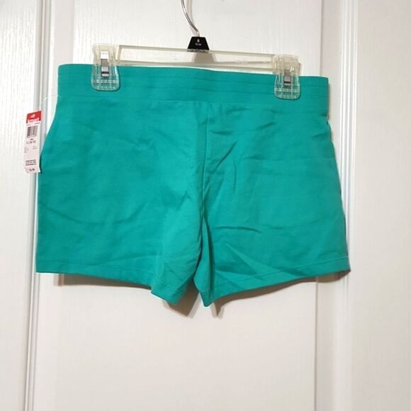 🦋3/$15💰Basic Editions Shorts 💥Final Price💥 - Picture 2 of 4